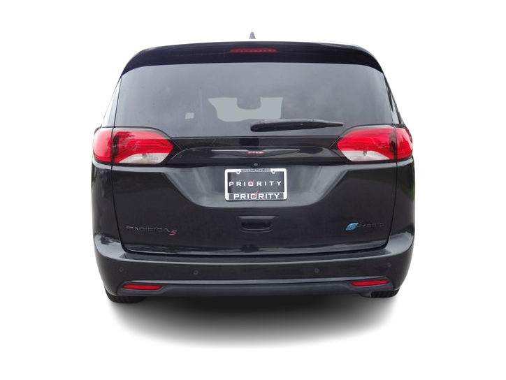 Thumbnail: 2020 Chrysler Pacifica - 4