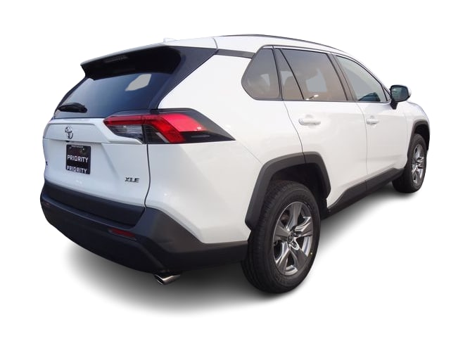Thumbnail: 2024 Toyota RAV4 - 15
