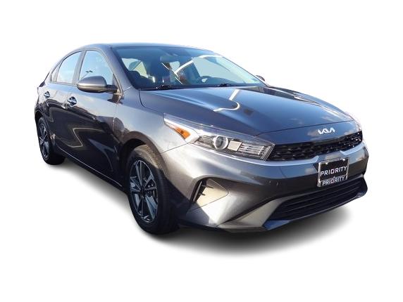 Thumbnail: 2023 Kia Forte - 11