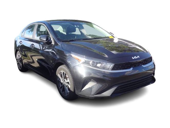Thumbnail: 2024 Kia Forte - 9