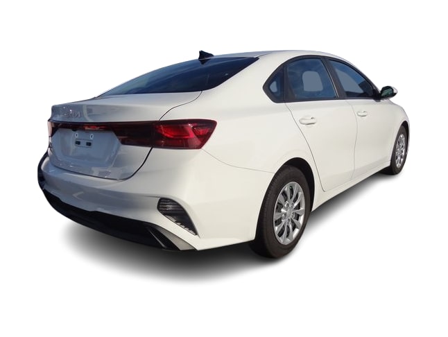 Thumbnail: 2023 Kia Forte - 14