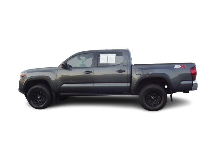 Thumbnail: 2023 Toyota Tacoma - 3