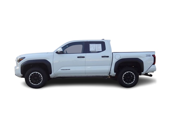 Thumbnail: 2024 Toyota Tacoma - 3