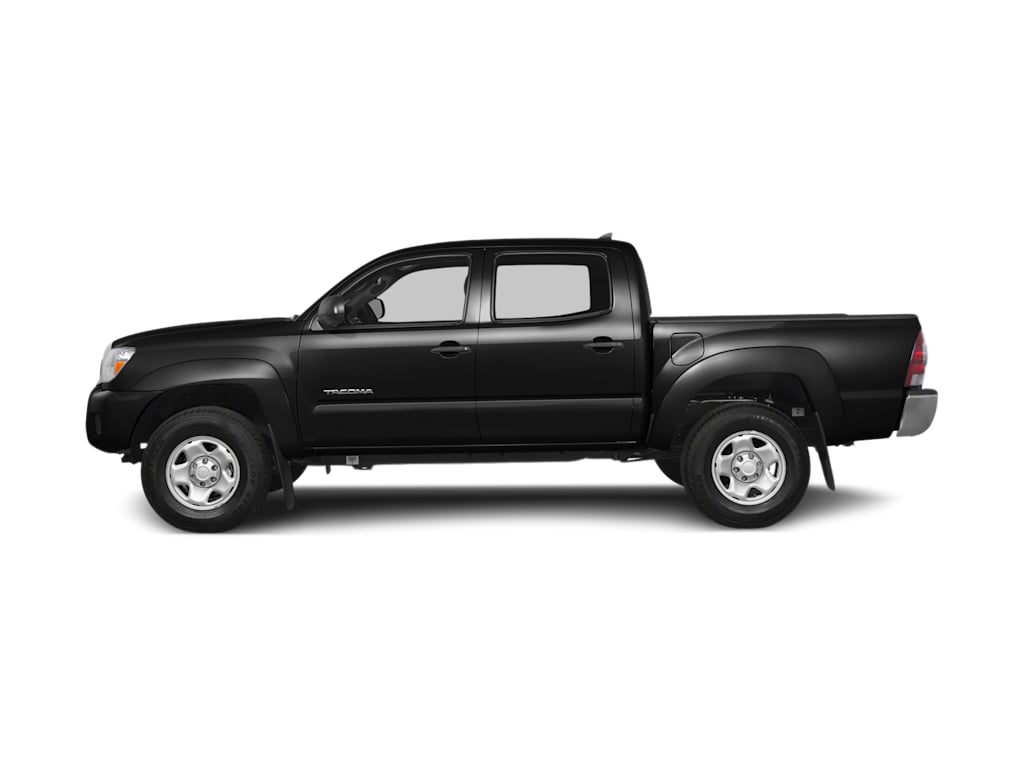 Thumbnail: 2015 Toyota Tacoma - 3