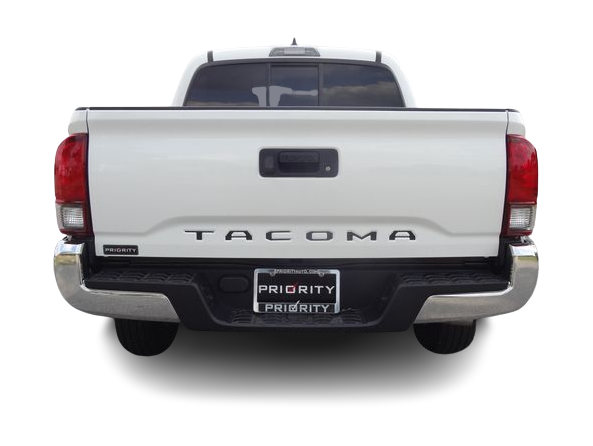 Thumbnail: 2023 Toyota Tacoma - 4