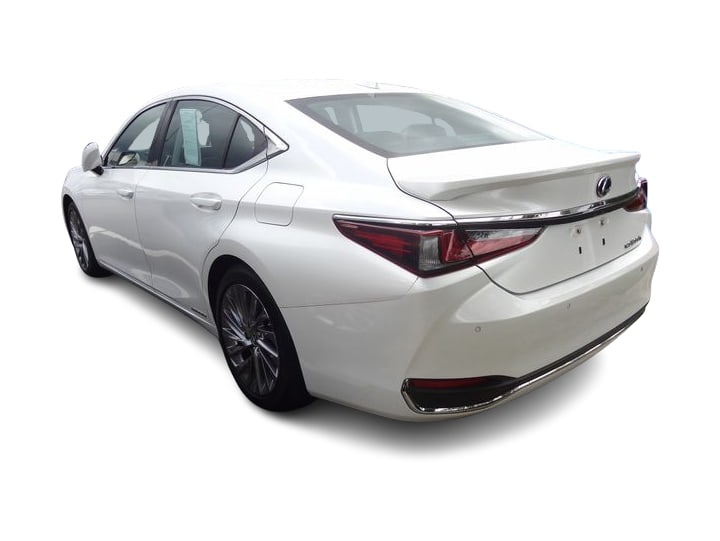 Thumbnail: 2020 Lexus ES - 2