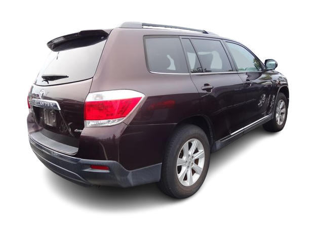 Thumbnail: 2013 Toyota Highlander - 10