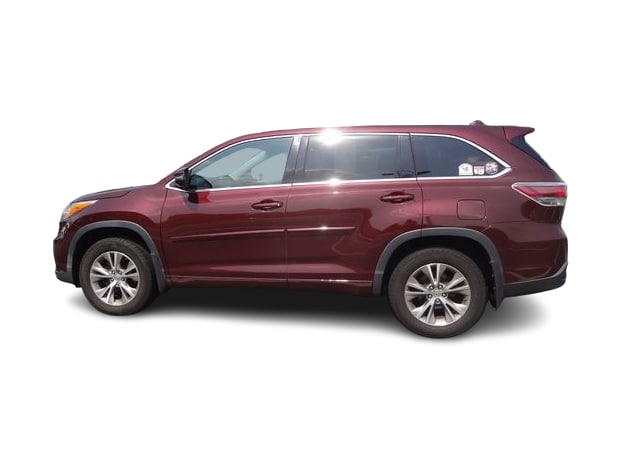 Thumbnail: 2015 Toyota Highlander - 2