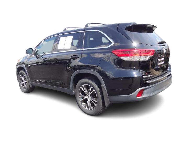 Thumbnail: 2019 Toyota Highlander - 3