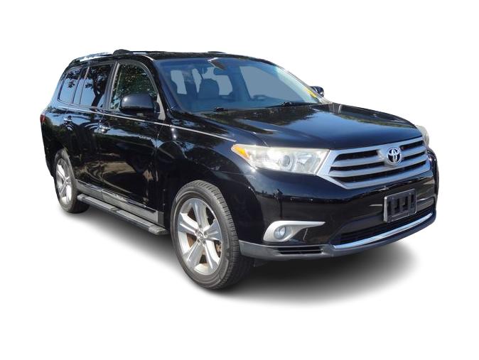 Thumbnail: 2013 Toyota Highlander - 14