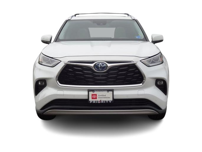 Thumbnail: 2022 Toyota Highlander - 5