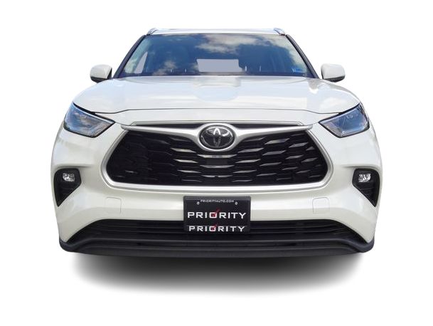 Thumbnail: 2021 Toyota Highlander - 5
