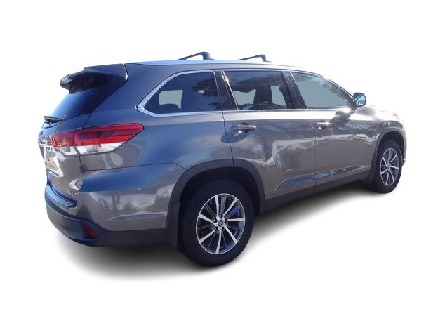 2019 Toyota Highlander XLE 16