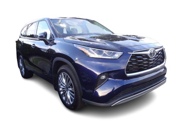 Thumbnail: 2023 Toyota Highlander - 9