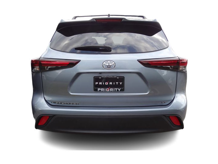 Thumbnail: 2024 Toyota Highlander - 4