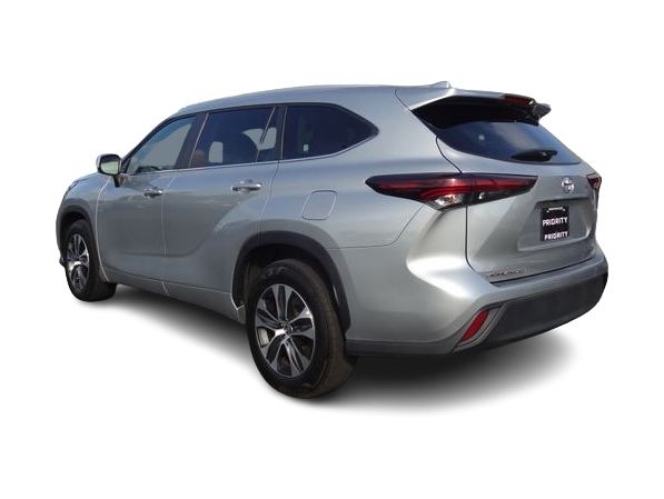 Thumbnail: 2025 Toyota Highlander - 3