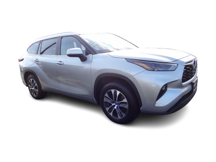 Thumbnail: 2025 Toyota Highlander - 15