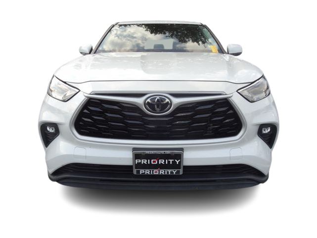 Thumbnail: 2023 Toyota Highlander - 4