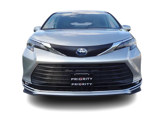 Thumbnail: 2024 Toyota Sienna - 5