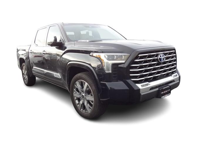 Thumbnail: 2023 Toyota Tundra - 9