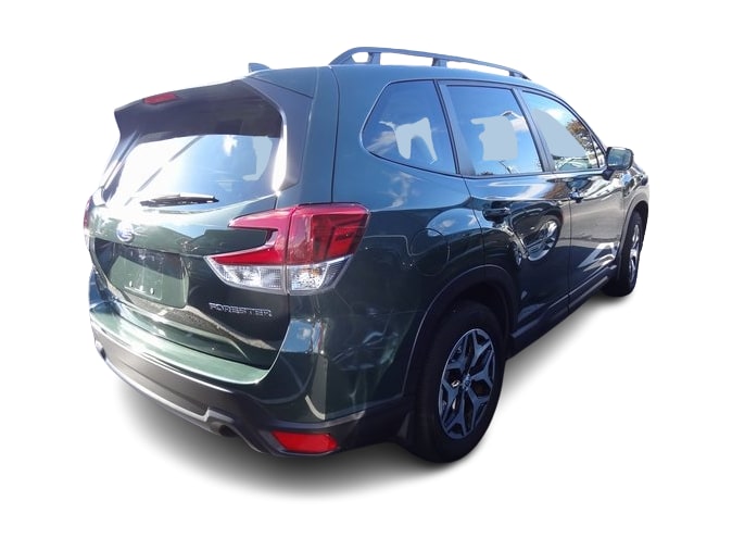 Thumbnail: 2023 Subaru Forester - 9