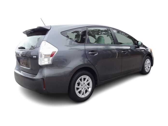 2012 Toyota Prius v Two 16