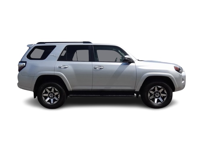 Thumbnail: 2024 Toyota 4Runner - 18