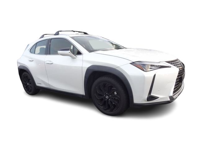 Thumbnail: 2021 Lexus UX - 10