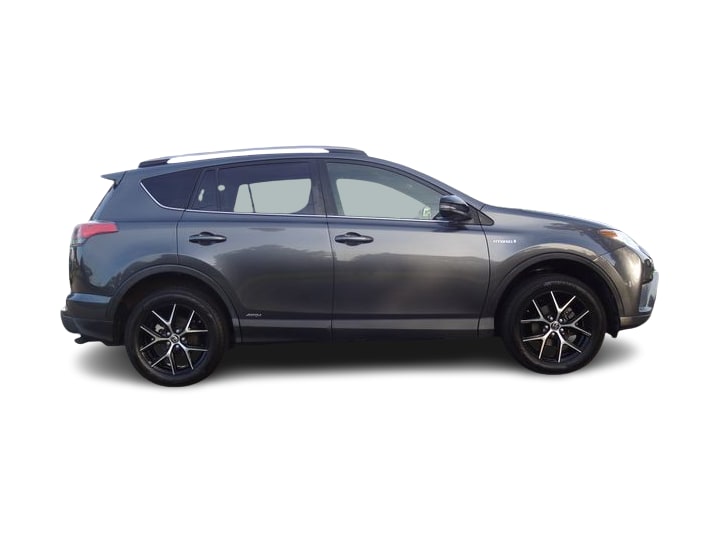 Thumbnail: 2018 Toyota RAV4 - 16
