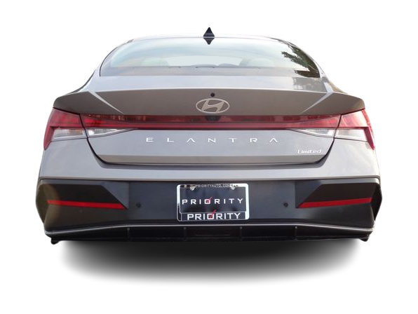 Thumbnail: 2024 Hyundai Elantra - 4