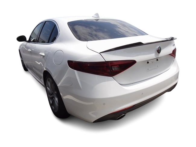 Thumbnail: 2017 Alfa Romeo Giulia - 2