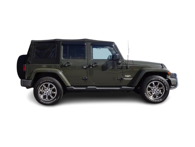 Thumbnail: 2015 Jeep Wrangler - 16
