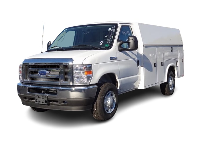 2025 Ford E-Series Cutaway