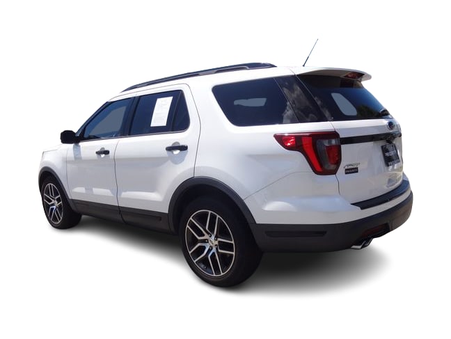Thumbnail: 2018 Ford Explorer - 3