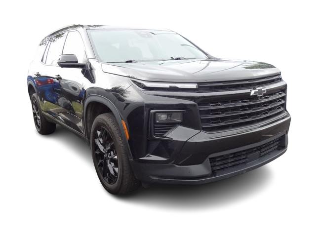 Thumbnail: 2024 Chevrolet Traverse - 2