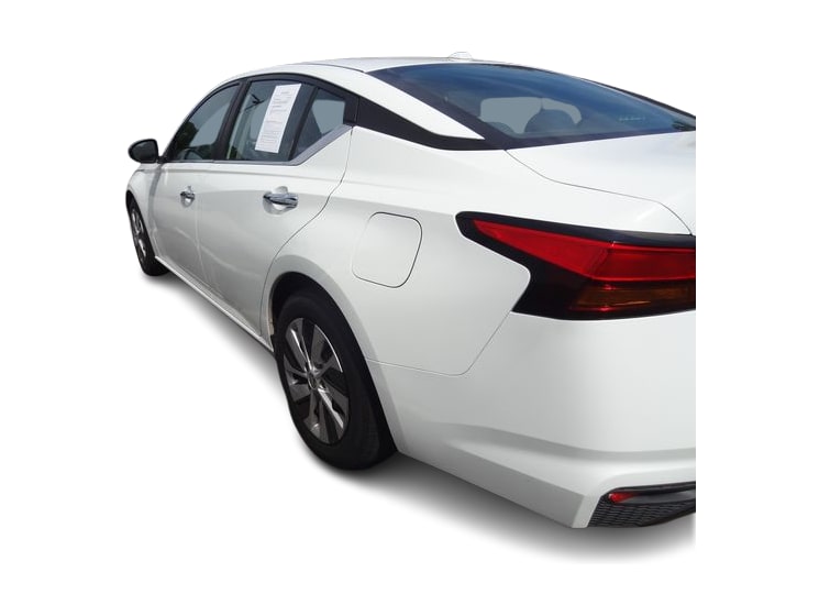 Thumbnail: 2020 Nissan Altima - 2