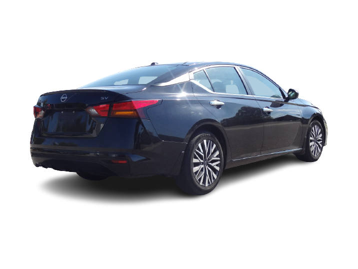 Thumbnail: 2024 Nissan Altima - 16