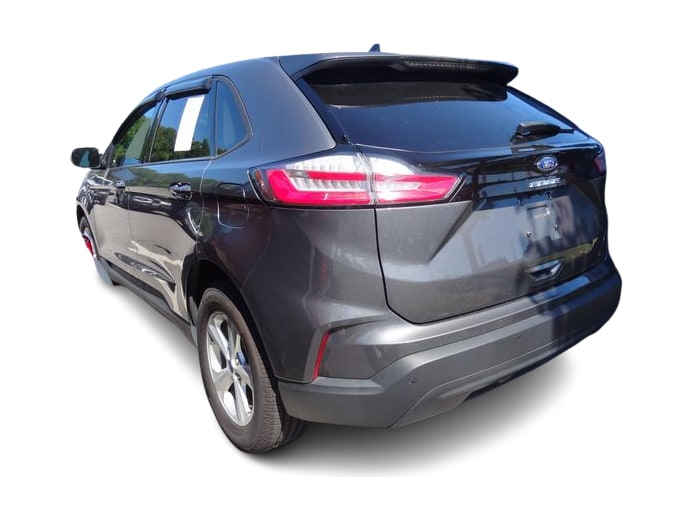 Thumbnail: 2021 Ford Edge - 2