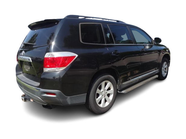 Thumbnail: 2013 Toyota Highlander - 12