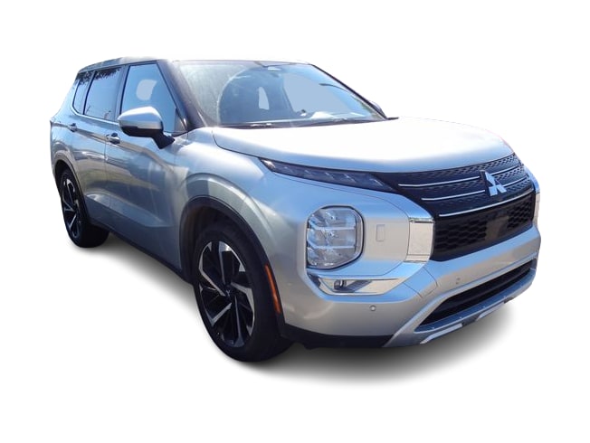 Thumbnail: 2024 Mitsubishi Outlander - 13
