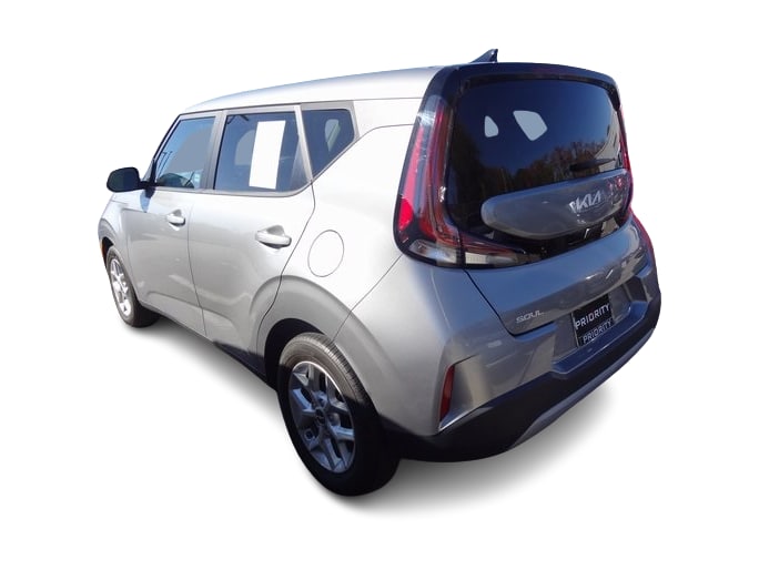 Thumbnail: 2023 Kia Soul - 2