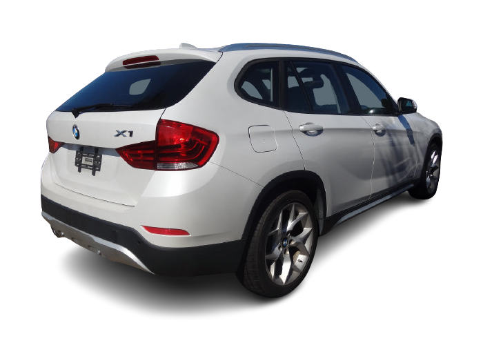 Thumbnail: 2013 BMW X1 - 10