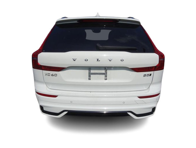 Thumbnail: 2022 Volvo XC60 - 3