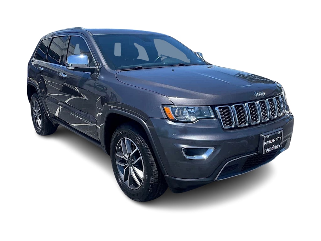 Thumbnail: 2020 Jeep Grand Cherokee - 17