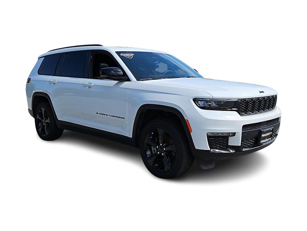 Thumbnail: 2025 Jeep Grand Cherokee L - 18