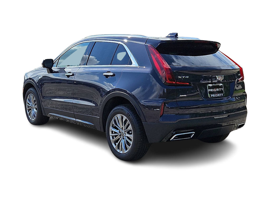 Thumbnail: 2025 Cadillac XT4 - 4
