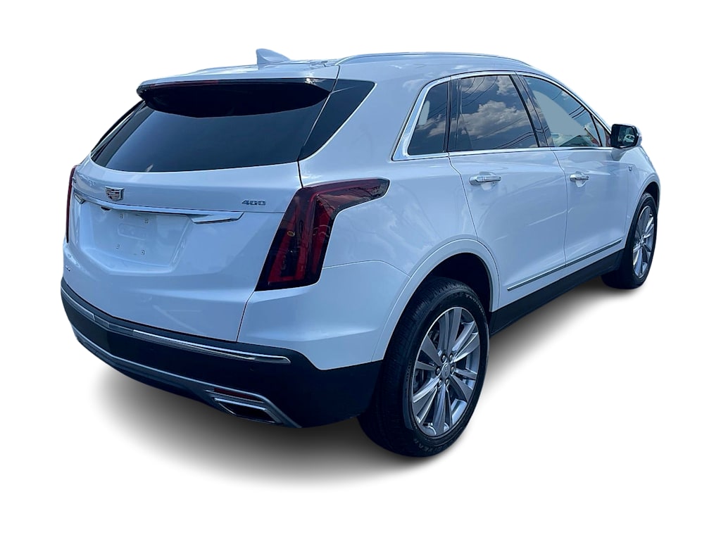 Thumbnail: 2024 Cadillac XT5 - 17