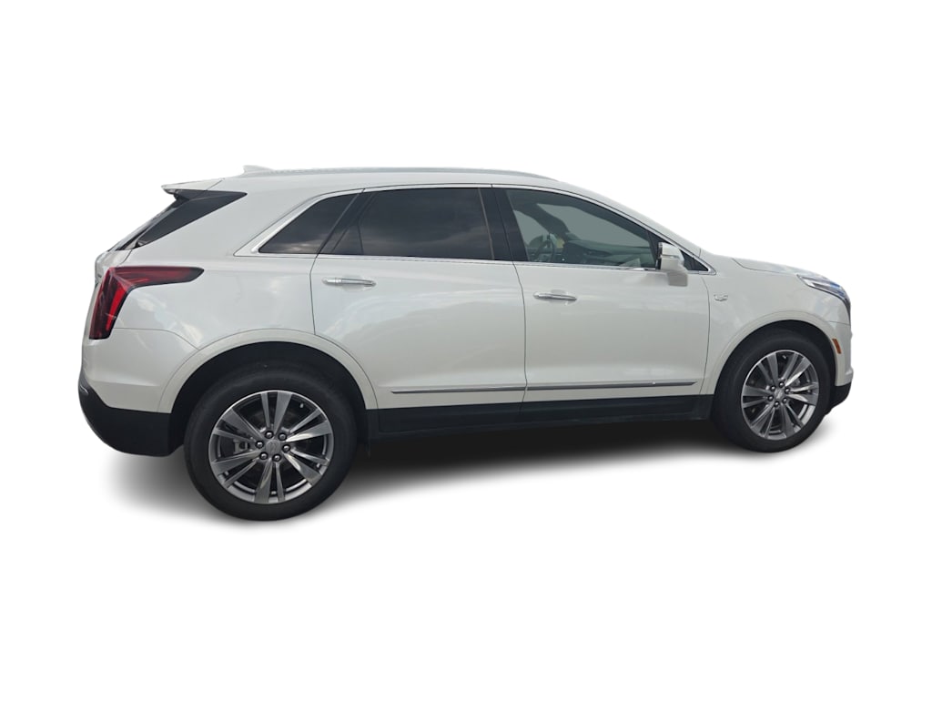 Thumbnail: 2024 Cadillac XT5 - 18
