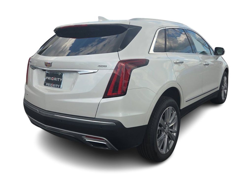 Thumbnail: 2024 Cadillac XT5 - 17