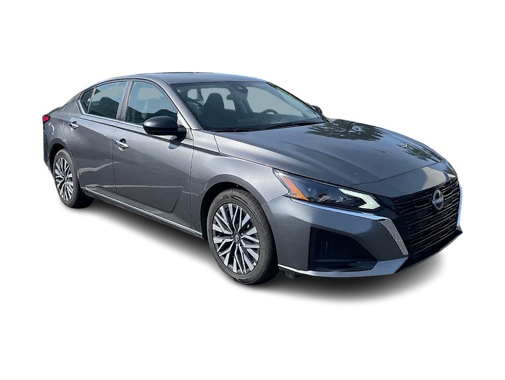 Thumbnail: 2025 Nissan Altima - 16
